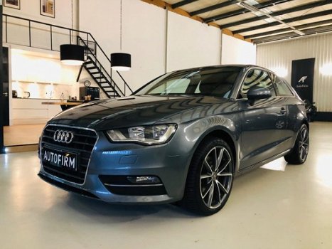 Audi A3 - 1.8 TFSI Ambition 180 PK, Keyless, S-line velgen, Boordcomputer - 1