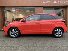 Hyundai i20 - 1.0 T-GDI Comfort AUTOMAAT Apple Carplay / Camera / Park. sensoren en meer