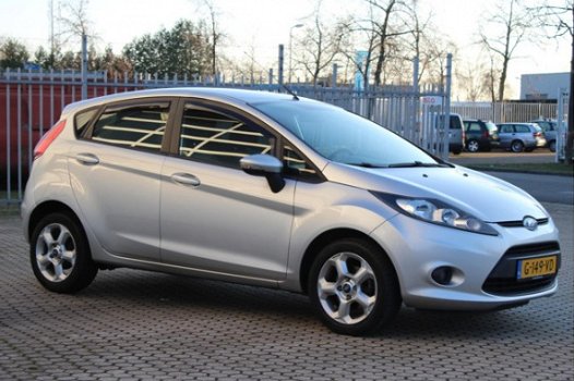 Ford Fiesta - 1.25 Trend | Airco - PDC - Stoelverwarming - 1