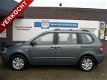 Kia Carnival - 2.7 V6 AUT - 1 - Thumbnail