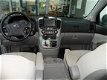 Kia Carnival - 2.7 V6 AUT - 1 - Thumbnail