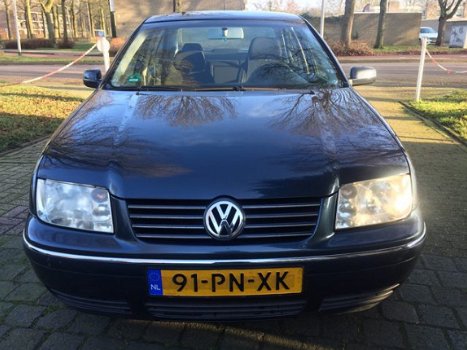 Volkswagen Bora - 1.6-16V Athene ARCO 5 DEURS NIEUWE BANDEN - 1