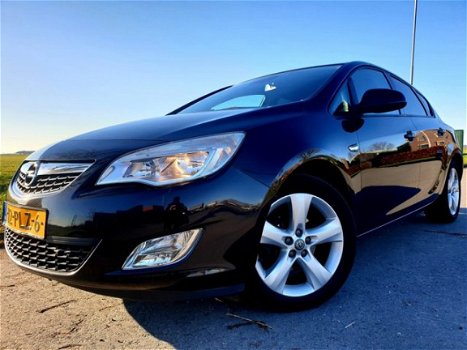 Opel Astra - 1.4 Edition - 1