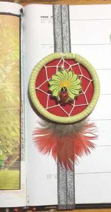 LIEVEHEERSBEESTJE Dromenvanger-Boekenlegger ~Direct Leverbaar~ Ring=6cm - Afbeelding 2