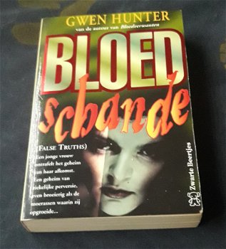 Spannende thriller Bloeschande van Gwen Hunter - 1