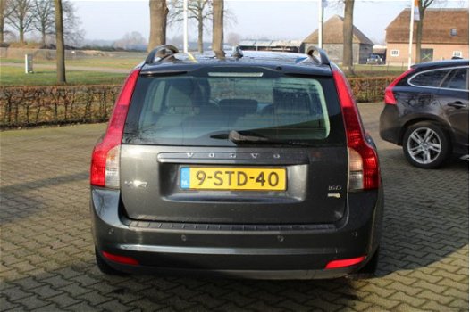 Volvo V50 - 1.6D S/S Summum / NAVI / CRUISE CTR. / PDC / AIRCO-ECC / LM-VELGEN - 1