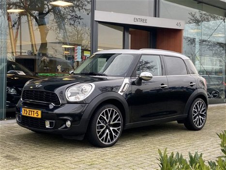 Mini Mini Countryman - 1.6 Cooper S Chili Navigatie PDC 19-inch licht metaal Stoelverwarming lederen - 1