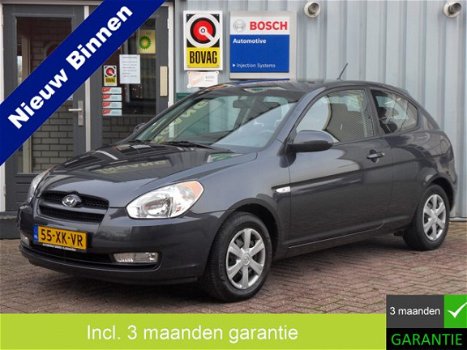 Hyundai Accent - 1.4i Dynamic Joy Airco - 1