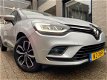Renault Clio Estate - 0.9 TCe Intens Led Koplampen/Half-Leer/Clima/Cruise/Navi/16Inch/1ste Eigenaar - 1 - Thumbnail