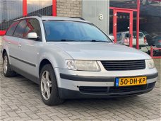 Volkswagen Passat Variant - 1.8-5V Trendline