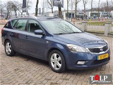 Kia Cee'd Sporty Wagon - 1.4 CVVT X-ecutive