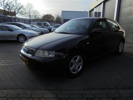 Audi A3 - 1.8 5V Ambition - 1