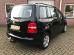 Volkswagen Touran - 1.6 Business airco cruise control - 1 - Thumbnail