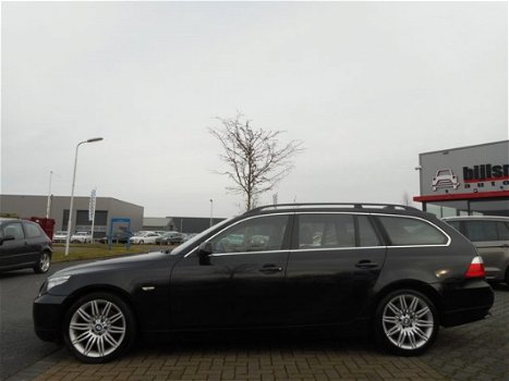 BMW 5-serie Touring - 525d Executive XENON/NAVI/LEDER/TREKH - 1