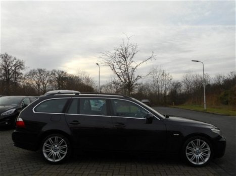 BMW 5-serie Touring - 525d Executive XENON/NAVI/LEDER/TREKH - 1