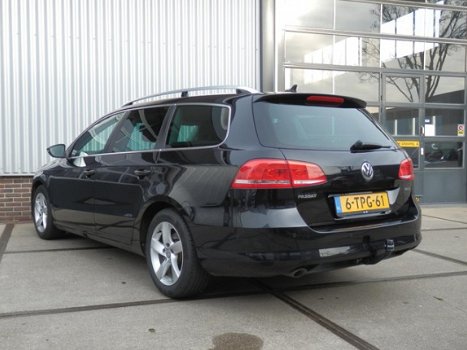 Volkswagen Passat Variant - 1.6 TDI BlueMotion Executive Edition - 1