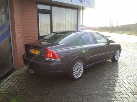 Volvo S60 - 2.4 D - 1