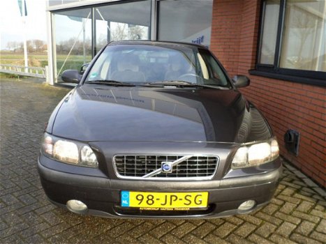 Volvo S60 - 2.4 D - 1