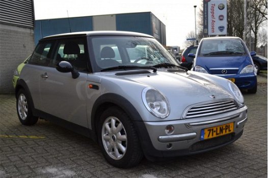 Mini Mini Cooper - 1.6 Pepper AIRCO / CRUISE / PANO DAK / APK 12-2020 - 1