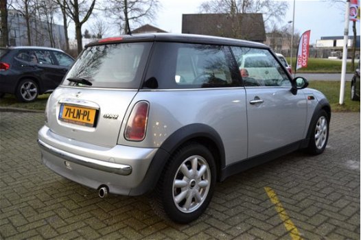 Mini Mini Cooper - 1.6 Pepper AIRCO / CRUISE / PANO DAK / APK 12-2020 - 1