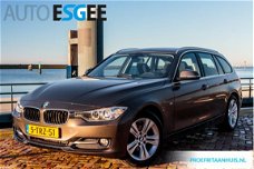 BMW 3-serie Touring - 316d Automaat Sport Xenon | Navi Prof. | Sportstoelen | Cruise | Clima | Bluet