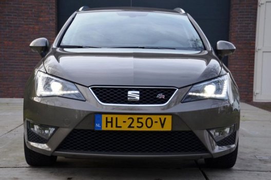 Seat Ibiza ST - 1.4 TDI FR Connect Xenon/Pdc/Ecc/Navi/Stoelverwarming/Trekhaak/Lmv/Cr-Controle/Priva - 1