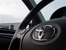 Toyota Aygo - 1.0 VVT-i x-clusiv