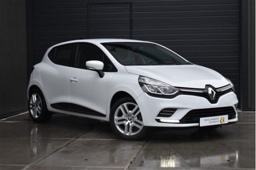 Renault Clio - TCe 90 Zen | AIRCO | NAVI | PDC | ARMSTEUN | CRUISE CONTROL | ORG.NL - 1