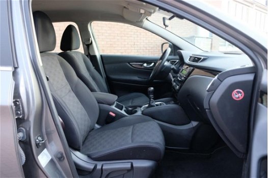 Nissan Qashqai - 1.6 DIG-T 163pk 6-bak Acenta | Climate | Parkeersensoren | Trekhaak | 1e eigenaar - 1