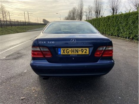 Mercedes-Benz CLK-klasse Coupé - 320 Elegance / Automaat / Leer / Airco ecc - 1