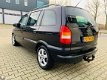 Opel Zafira - 2.2-16V Selection Leder Clima *Uniek* APK NAP - 1 - Thumbnail