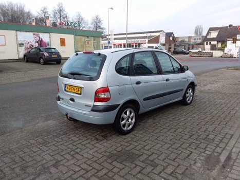 Renault Scénic - 1.6-16V RXT - 1