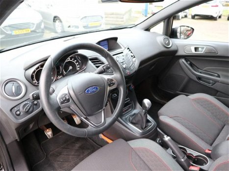 Ford Fiesta - 1.0 EcoBoost ST Line 150pk 5-drs met navi en stoelverwarming - 1