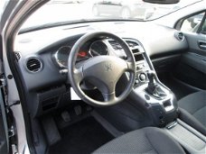 Peugeot 5008 - 1.6 VTi Active 7 Pers Ecc Navi Pdc 2012