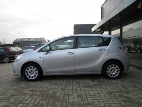 Toyota Verso - 1.8 16v VVT-i Aspiration Ecc Cruise Navi 2011 - 1