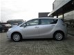 Toyota Verso - 1.8 16v VVT-i Aspiration Ecc Cruise Navi 2011 - 1 - Thumbnail