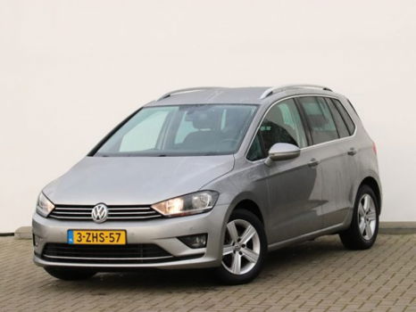 Volkswagen Golf Sportsvan - 1.6 TDI Highline NAVI / WEGKLAPBARE TREKHAAK / PDC V+A - 1