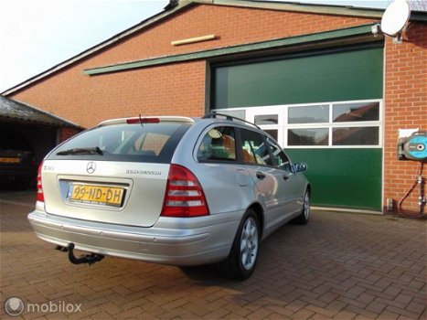 Mercedes-Benz C-klasse Combi - 180 K. Classic, Bj 2003, Zeer Netjes - 1