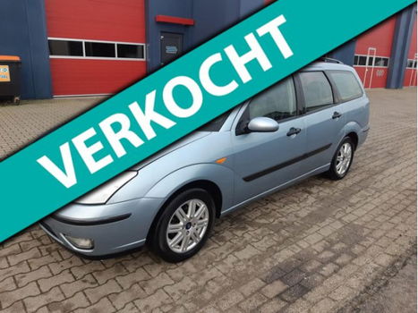 Ford Focus Wagon - 1.6-16V Futura Leder Inter - 1