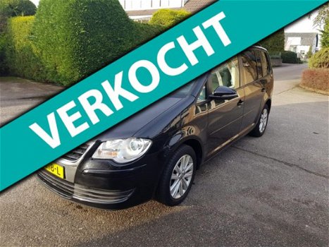 Volkswagen Touran - 1.9 TDI Highline - 1