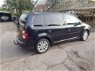 Volkswagen Touran - 1.9 TDI Highline - 1 - Thumbnail