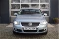 Volkswagen Passat Variant - 3.2 V6 Highline 4M 250PK/Navi/Alcantara/Leder/Automaat - 1 - Thumbnail