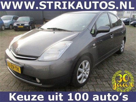 Toyota Prius - 1.5 VVT-i Business Edition NAVI LEDER - 1