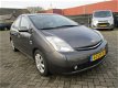 Toyota Prius - 1.5 VVT-i Business Edition NAVI LEDER - 1 - Thumbnail