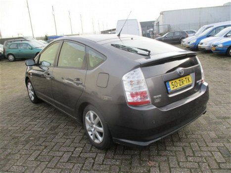 Toyota Prius - 1.5 VVT-i Business Edition NAVI LEDER - 1