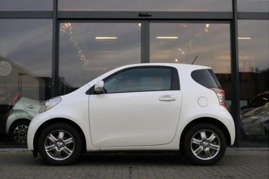 Toyota iQ - 1.0 VVTi Aspiration - 1