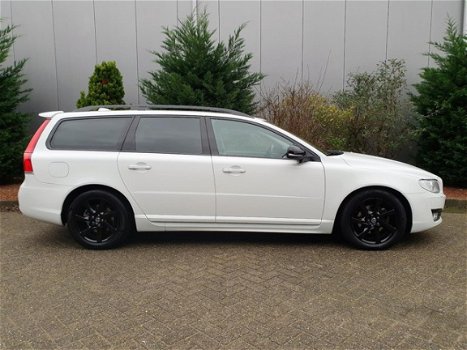 Volvo V70 - 2.0 181pk D4 Nordic+ 1e EIG. |NL-AUTO| VOL OPTIES| - 1