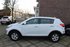 Kia Sportage - 1.6 GDI X-treme Comfortline Navigatie Camera PDC Led dagrijv