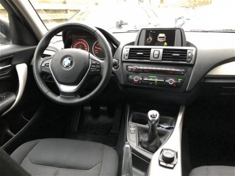 BMW 1-serie - 116i Parkeersensoren achter slechts 94.000km - 1