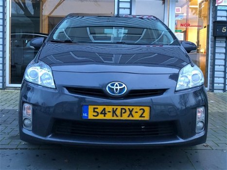 Toyota Prius - 1.8 Aspiration Navigatie Keyless Leer in nieuwstaat - 1